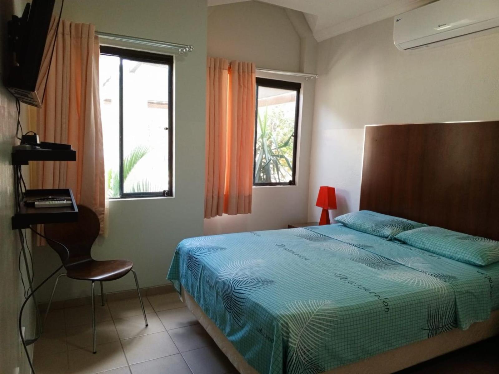 Pequeno Y Acogedor Departamento Con Garaje Y Recibe Pequenos Peluditos Санта Крус де ла Сиера Екстериор снимка