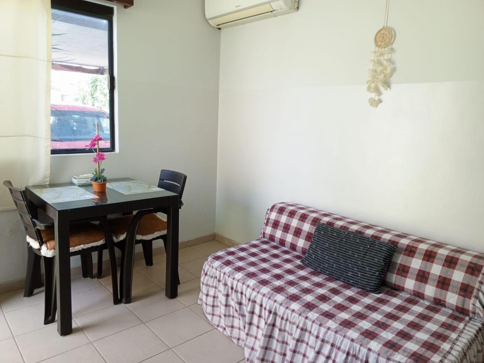 Pequeno Y Acogedor Departamento Con Garaje Y Recibe Pequenos Peluditos Санта Крус де ла Сиера Екстериор снимка